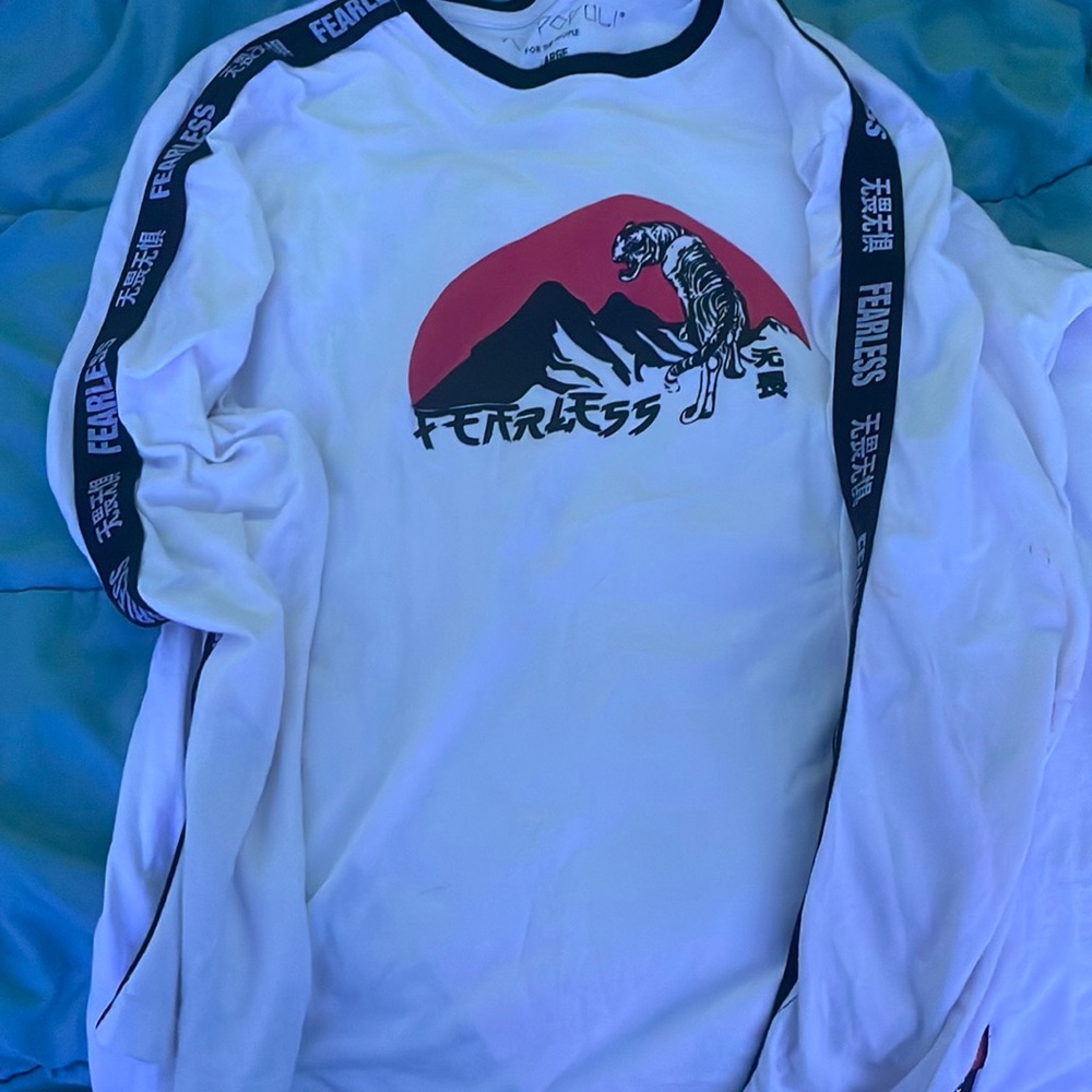Men’s large shirt